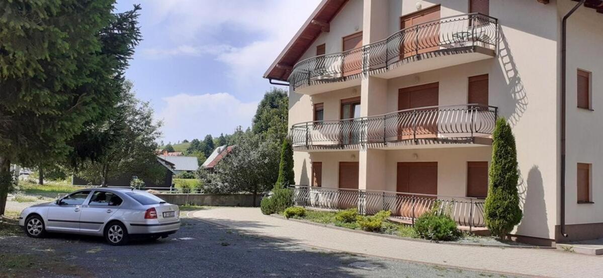 Apartments With A Parking Space Fuzine, Gorski Kotar - 19537 エクステリア 写真